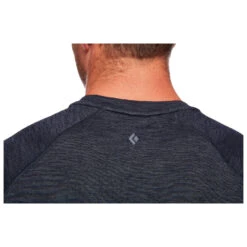 Black Diamond - L/S Rhythm Tee - Running Shirt -La Sportiva Store black diamond l s rhythm tee running shirt detail 5