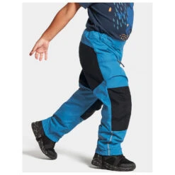 Didriksons - Kid's Dusk Pant 4 - Waterproof Trousers 10 Didriksons - Kid's Dusk Pant 4 - Waterproof Trousers -La Sportiva Store didriksons kids dusk pant 4 waterproof trousers detail 5