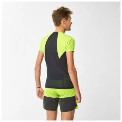 Millet - Trilogy Sky S/S - Sport Shirt 8 Millet - Trilogy Sky S/S - Sport Shirt -La Sportiva Store millet trilogy sky s s sport shirt detail 3