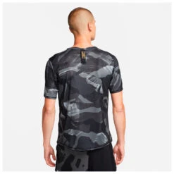 Nike - Dri-FIT Miler - Running Shirt -La Sportiva Store nike dri fit miler running shirt detail 4