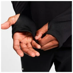 Nike - Pacer 1/2-Zip - Running Shirt 11 Nike - Pacer 1/2-Zip - Running Shirt -La Sportiva Store nike pacer 1 2 zip running shirt detail 6