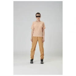 Picture - Women's Ice Flow Tech Tee - Sport Shirt -La Sportiva Store picture womens ice flow tech tee sport shirt detail 3