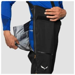 Salewa - Ortles GTX Pro Stretch Pants - Waterproof Trousers -La Sportiva Store salewa ortles gtx pro stretch pants waterproof trousers detail 6