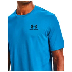 Under Armour - Sportstyle Left Chest S/S - Sport Shirt -La Sportiva Store under armour sportstyle left chest s s sport shirt detail 3
